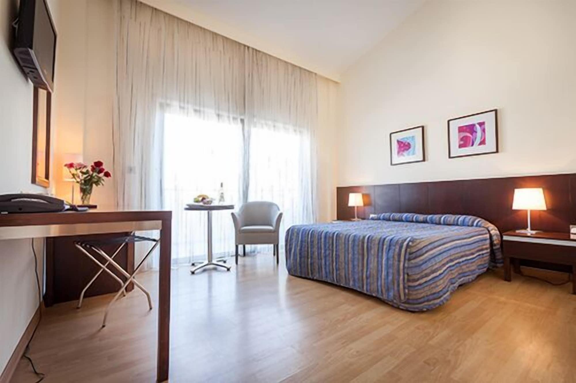Crown Resorts Henipa Lárnaka Kültér fotó